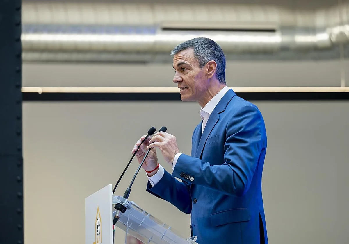 Sánchez presenta el Idealista público con un ataque a Ayuso: «Hacer política de vivienda no es comprar un aticazo»