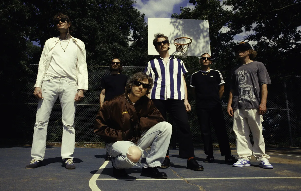 Cage The Elephant face “a fresh start or a rebirth of sorts” on psychedelic new single ‘Dying In Reverse’