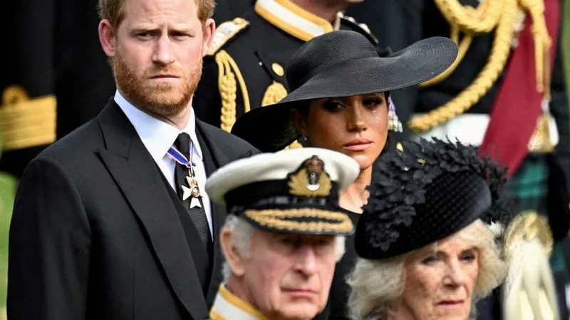 La reacción de Carlos III al conocer que Harry y Meghan volverán a vivir en Reino Unido: el cariño de un abuelo que quiere ver crecer a sus nietos