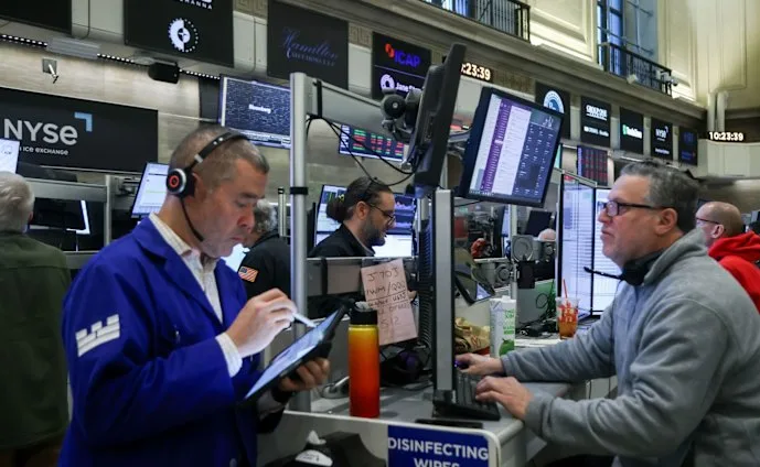Banks boost ASX, Wall Street slides after OpenAI warning