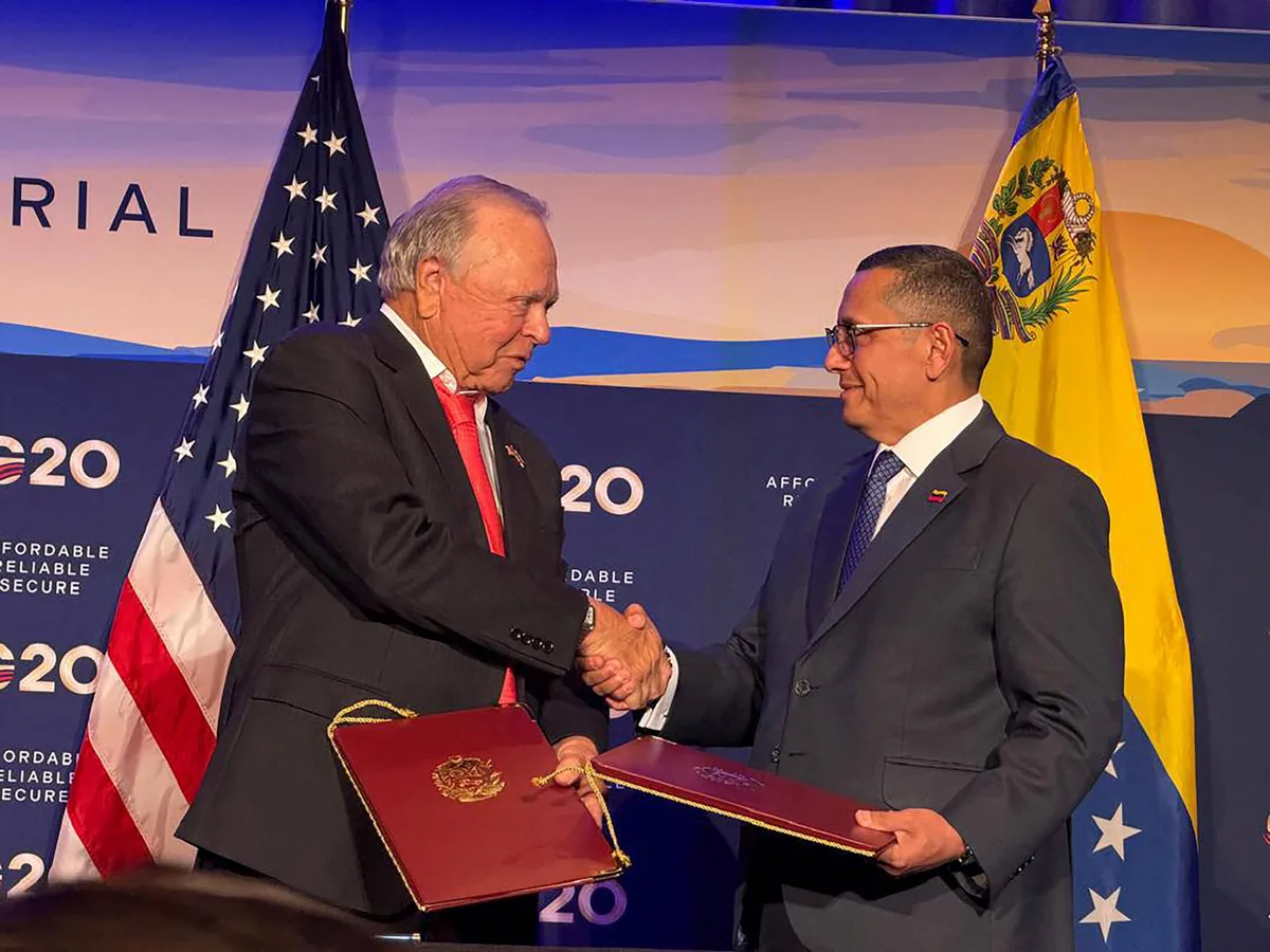 Continental Resources firmó un memorando con PDVSA para desarrollar uno de los grandes bloques petroleros de Venezuela