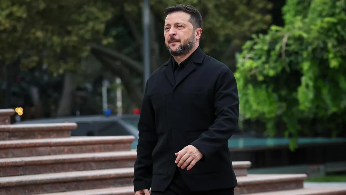 Zelenskyy warns 'safe days in Russian skies are over'
