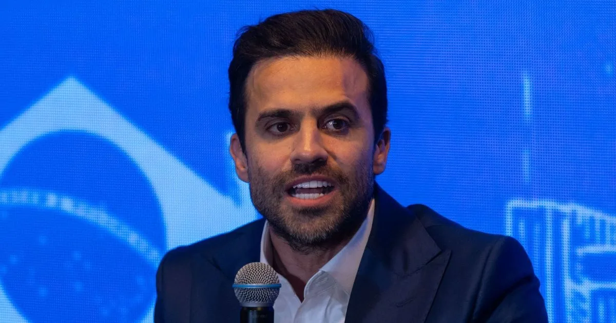 Pablo Marçal registra candidatura a presidente no TSE