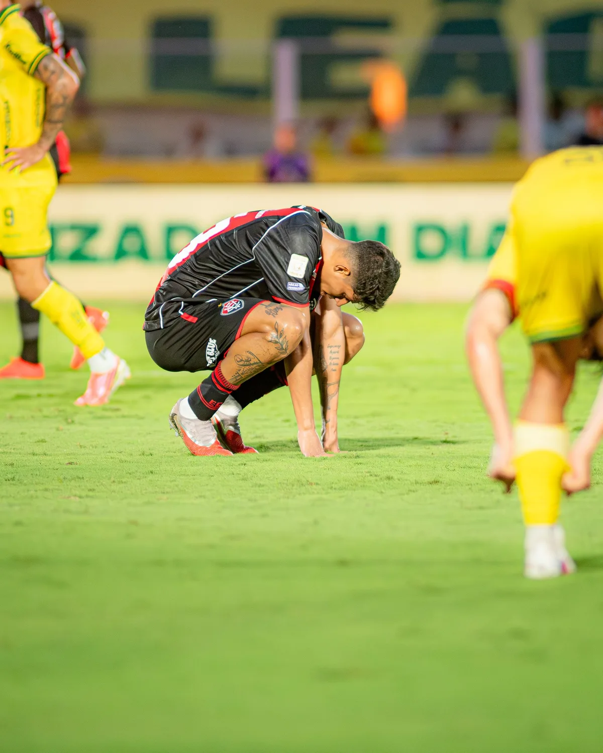 Segue o BAba | Vitória vai mal dentro de campo e nas explicações