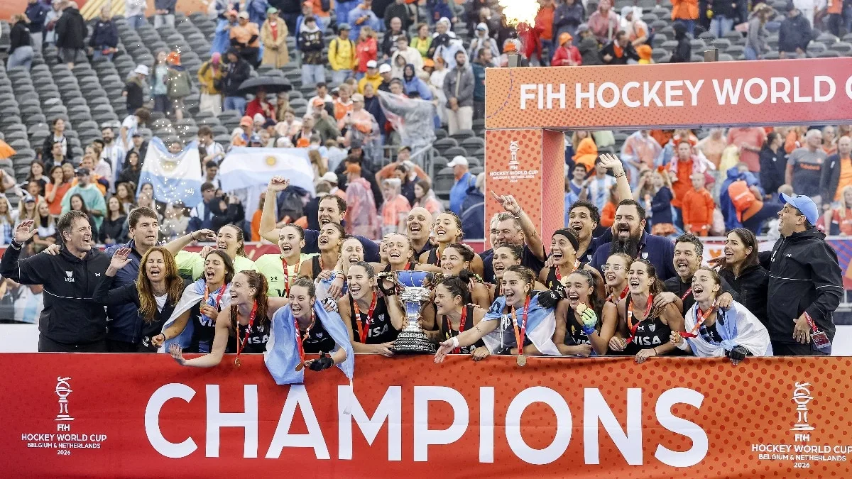 Argentina end Netherlands' reign, claim Women's Hockey WC with shootout win