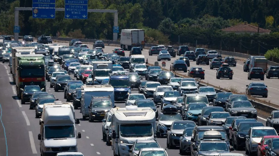 Vacances : plus de 680 km de bouchons cumulés enregistrés ce samedi sur les routes, comment éviter les bouchons ?