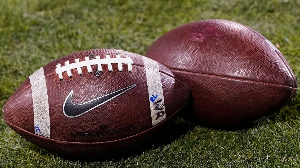 Texas judge puts SEC’s new eligibility rule on hold