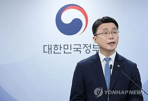 독파모 2차 통과 LG·SKT·업스테이지 "글로벌 경쟁 본격화"