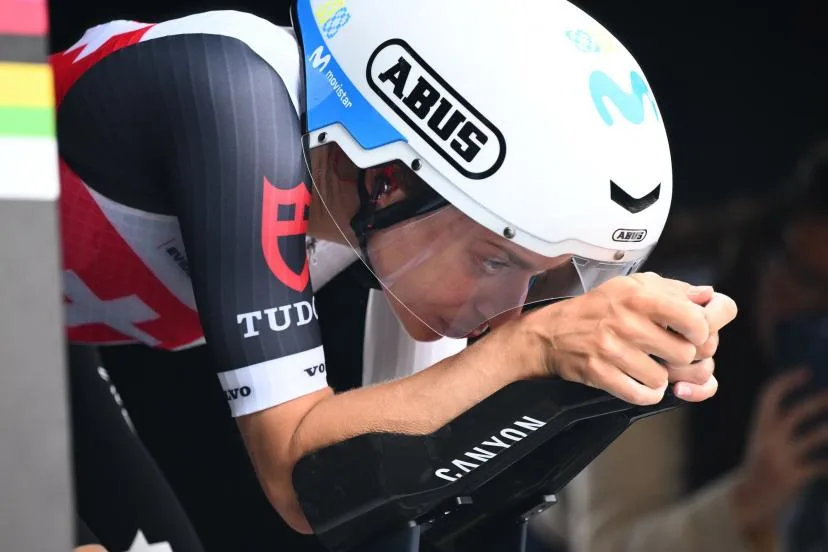 La Suissesse Marlen Reusser remporte un deuxième titre mondial de rang sur le contre-la-montre