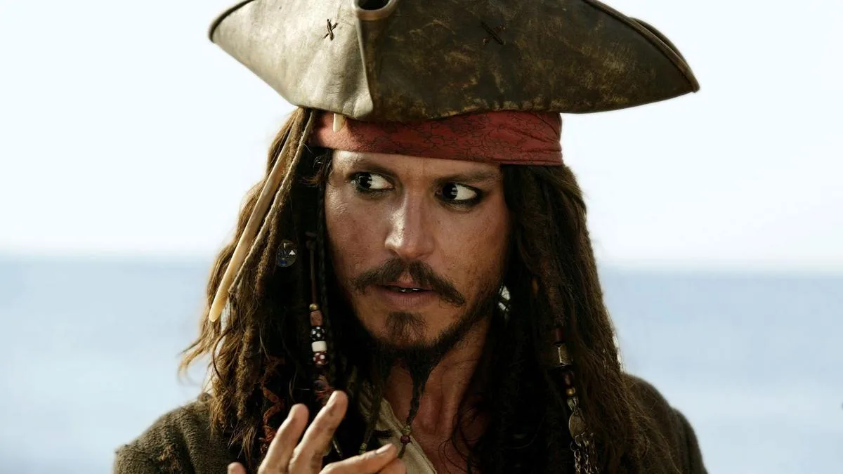 Johnny Depp 'in talks' for Pirates of the Caribbean 6