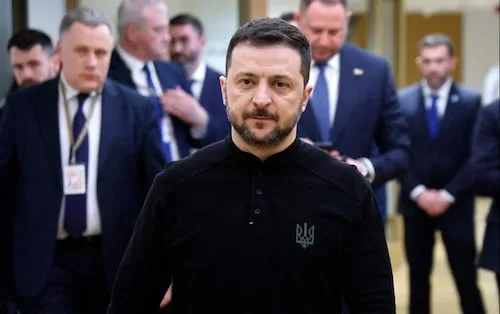 Zelensky afirma sentirse traicionado por Trump; "este no es el lado correcto de la historia", lamenta