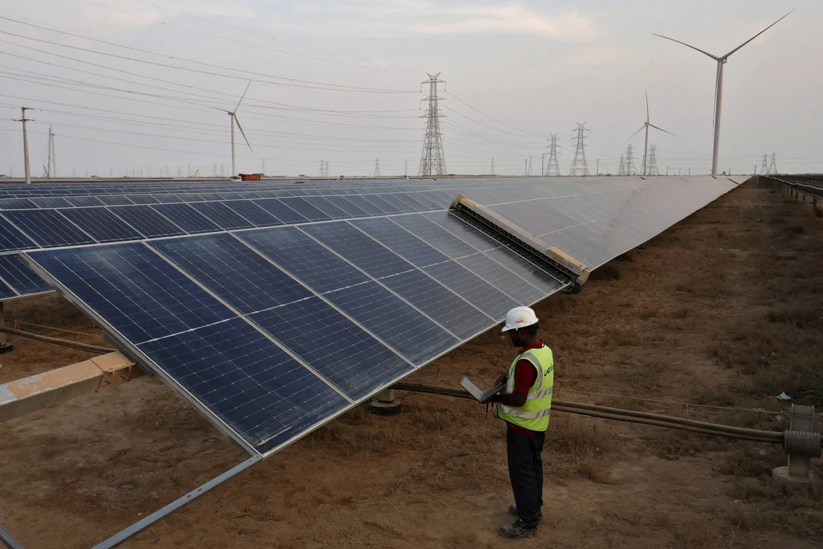 Índia busca atrair empresas de data centers e corre para aumentar energia limpa
