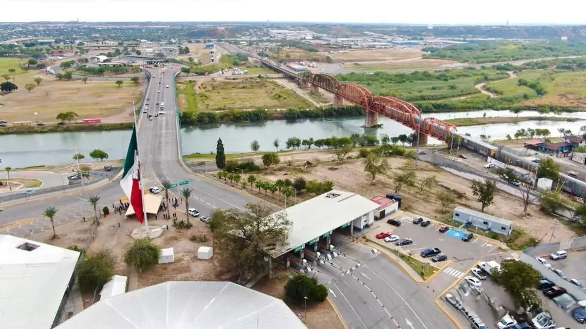 Detienen a dos mujeres con decenas de cartuchos que intentaban ingresar a Piedras Negras, Coahuila