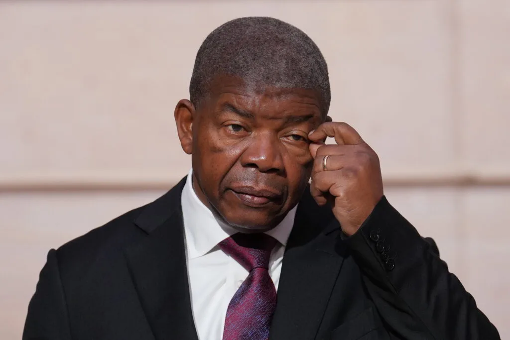 Angola tem quase 13.000 milhões de euros para recuperar do combate à corrupção e crime económico