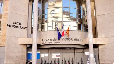 Mobilisation des lycéens : le proviseur-adjoint d'un lycée marseillais porte plainte après avoir été "roué de coups"