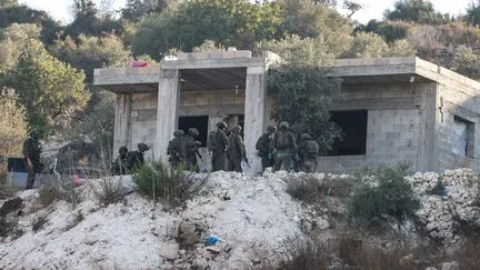 L'armée israélienne annonce avoir tué "trois terroristes" dans une rare frappe en Cisjordanie occupée