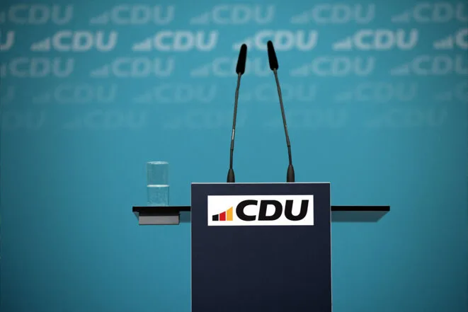 En Allemagne, démocratie chrétienne et social-démocratie accélèrent leur déclin