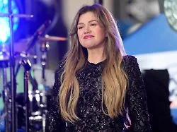 Demütigung in Laden : Kelly Clarkson erlebt in Brooklyn einen "Pretty Woman"-Moment