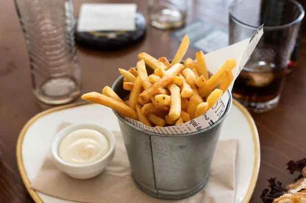 Foods to 'avoid' amid UK salmonella outbreak