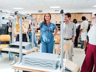 « Comment on va faire ? » : Marine Tondelier, enceinte d’un « bébé miracle » poursuit sa campagne pour la présidentielle