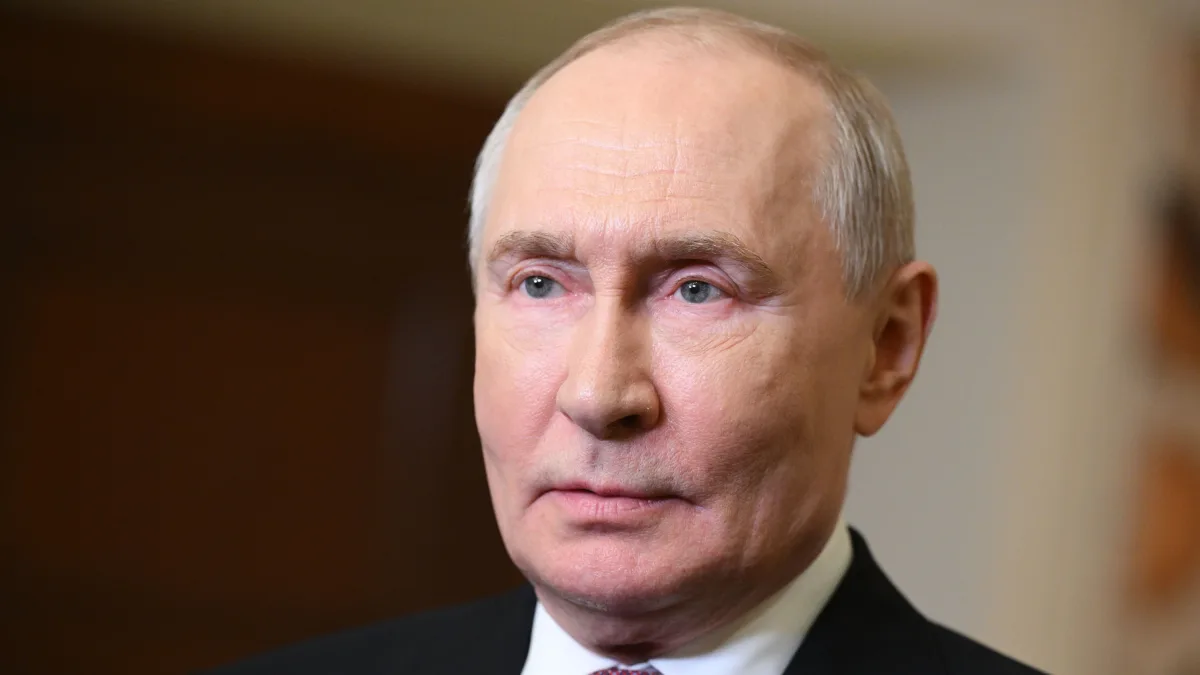 Liveblog Ukrainekrieg: Putin warnt vor europäischen Soldaten in Ukraine: Würde „Krieg gegen Russland“ bedeuten