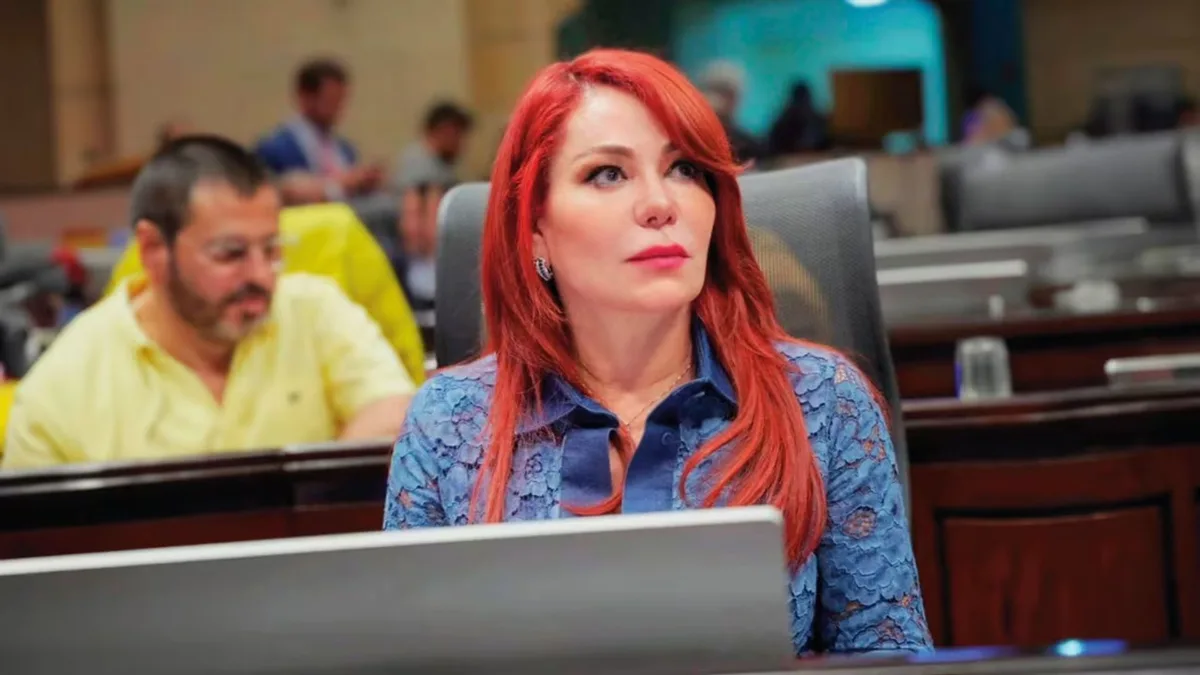 Tres firmas de abogados asumieron la representación de Gloria Arizabaleta, excongresista que ‘suspendió’ a Gustavo Petro