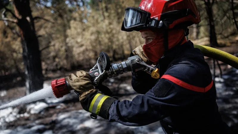 Charente-Maritime: une compétition entre pompiers dédiée au sauvetage