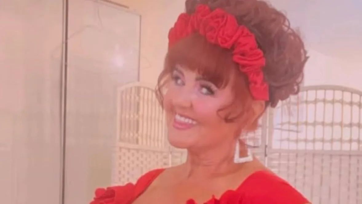 Grandmother, 71, Makes History as Beauty Pageant’s Oldest Finalist
