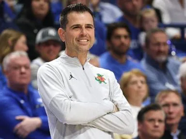 Florida basketball coach Todd Golden gets another contract extension and a $1.5M raise