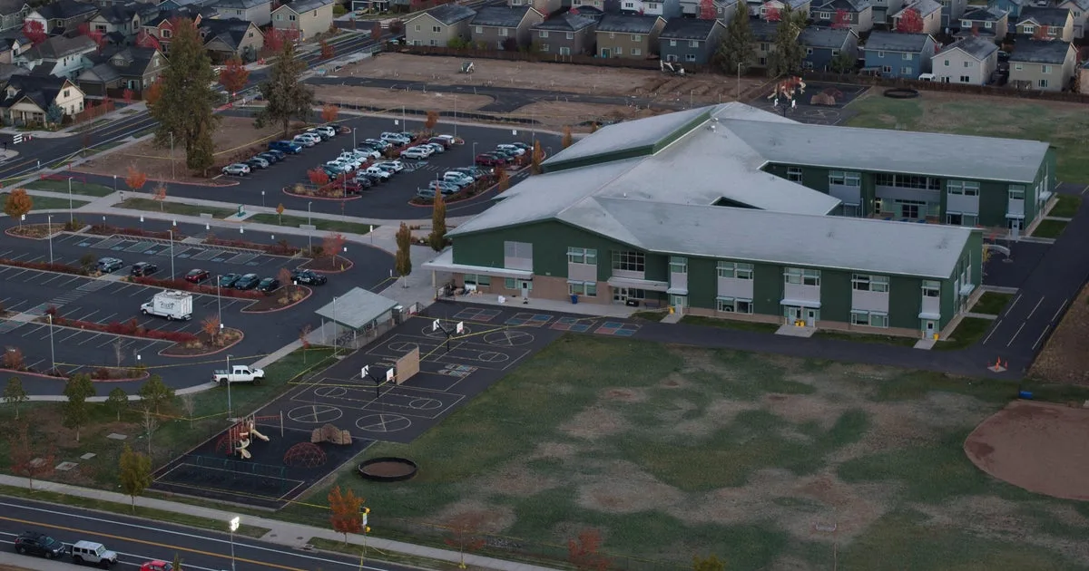Oregon school shooter ID'd, used shotgun bought by mother, sources say