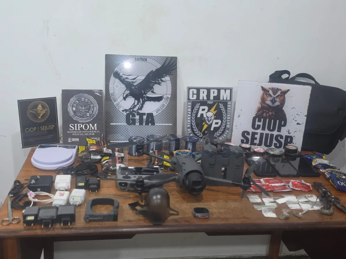 Após fuga pela mata, suspeito é preso por arremessar drogas em drone para presídio no AP