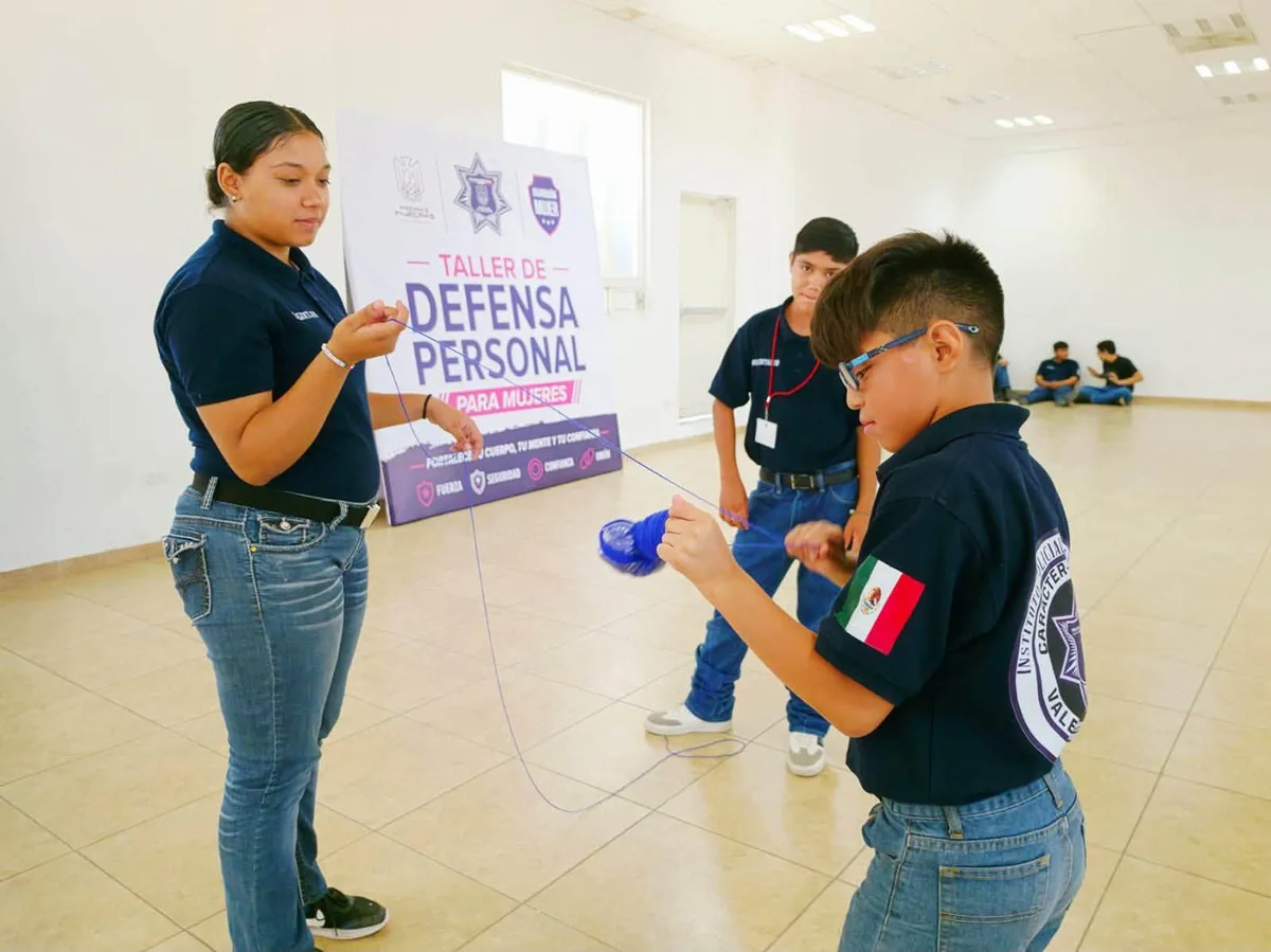 Cadetes juveniles combinan disciplina, ejercicio y desarrollo emocional en Piedras Negras