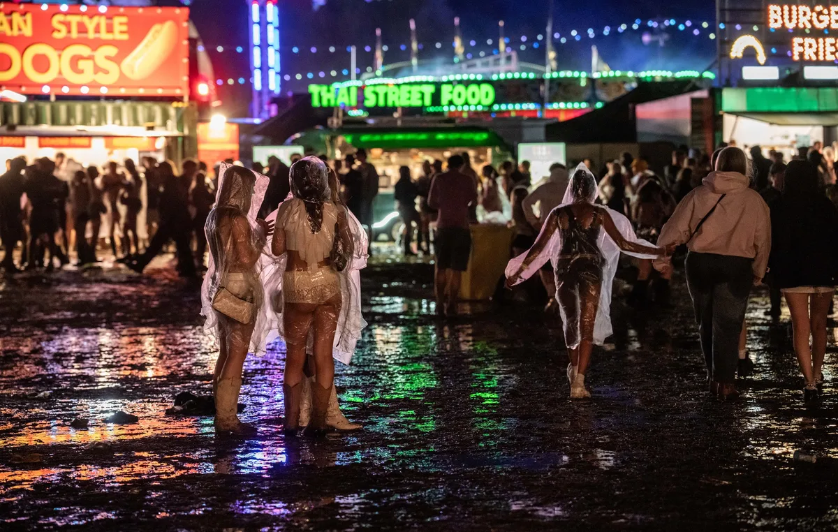See the “aftermath” of tents left behind at Reading 2026 from aerial drone footage after heavy rain