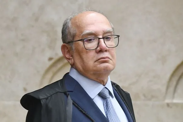 Gilmar procura Lula para cobrar apoio do governo à cúpula da PF em embate entre Moraes e Mendonça