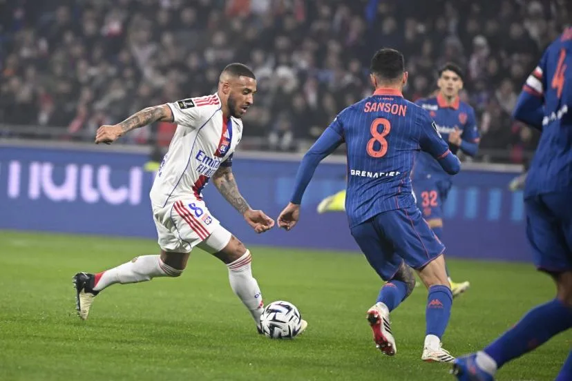 Des flocages flous sur les maillots de Ligue 1 et de Ligue 2 ce week-end : la nouvelle campagne de sensibilisation de la LFP pour la santé visuelle