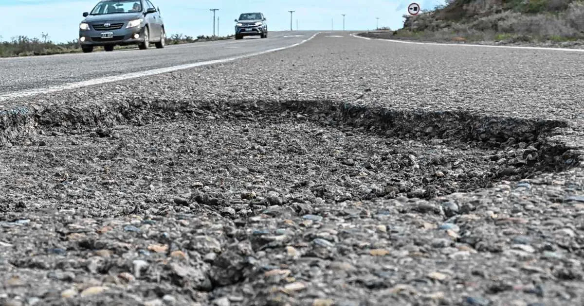 Weretilneck confirmó la firma del traspaso de las rutas y el Tren del Valle en Casa Rosada: cuándo será