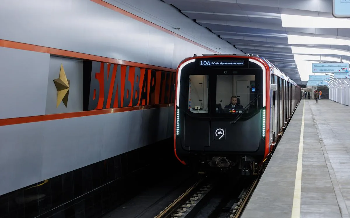 Поезда «Москва-2026» прошли 37,8 тыс. км на новой линии метро