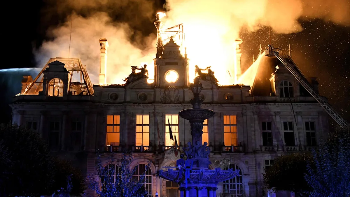 Das hat nichts mehr mit Protesten zu tun - Demos in Frankreich eskalieren komplett