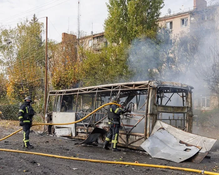 Russian attack on bus kills at least 30 people near Ukraine frontline
