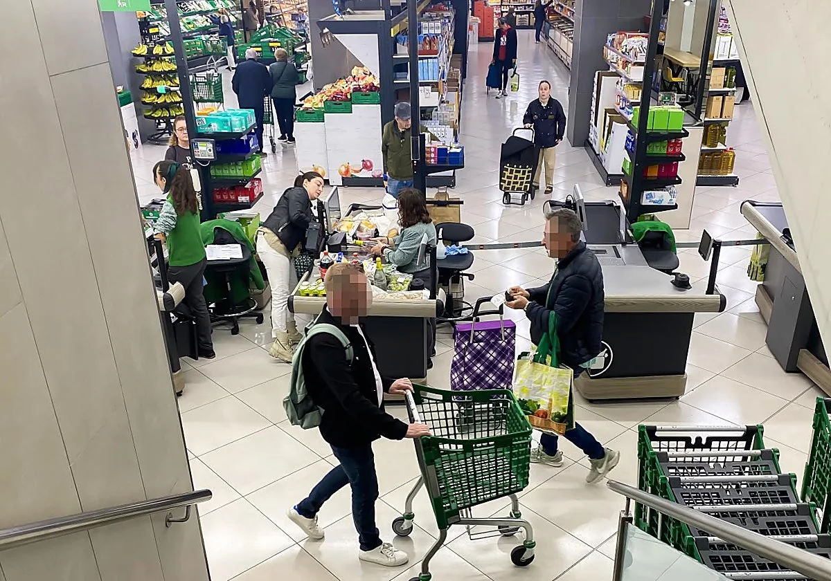 Horarios especiales de Mercadona para el lunes 12 de octubre, festivo del Pilar y el Día de la Hispanidad