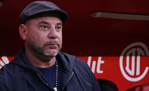 Turco Mohamed lamenta las lesiones del Toluca, pero lanza advertencia: "Somos pocos, pero vamos a dar pelea"