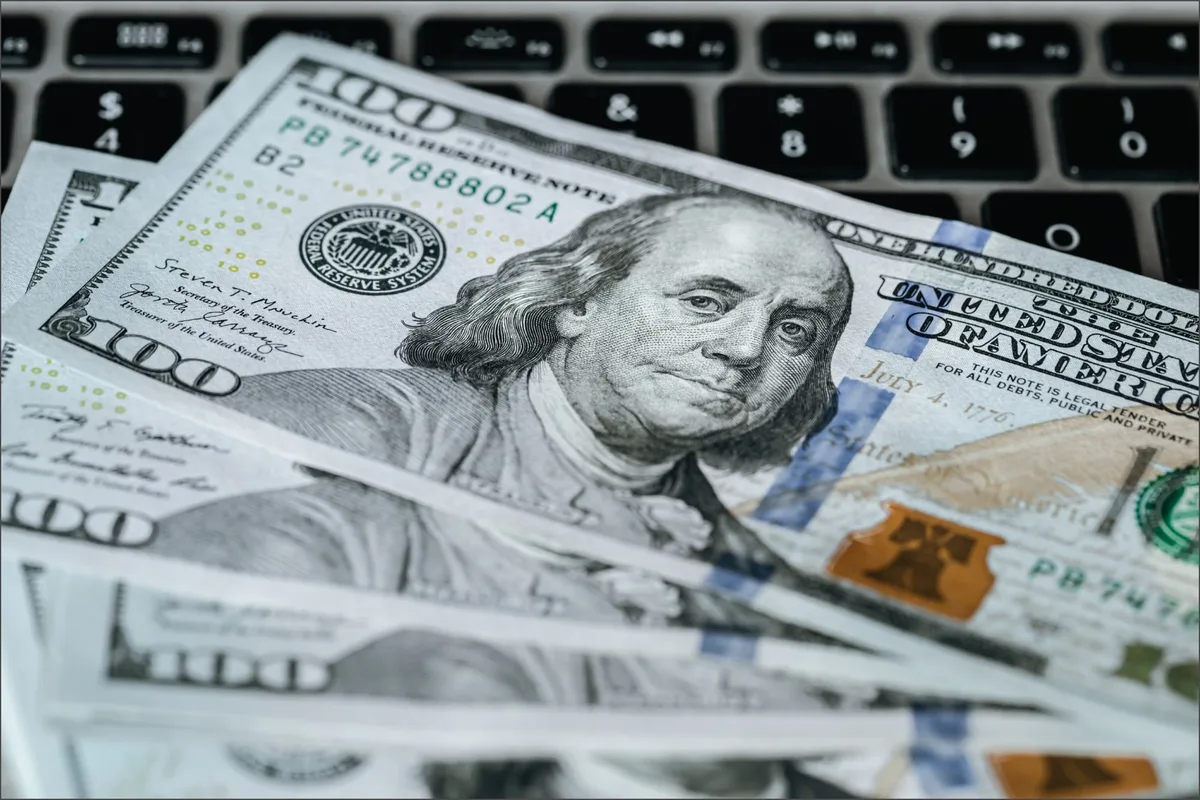 Dólar hoy y dólar blue, EN VIVO: a cuánto cotiza el oficial y cuál es el precio del paralelo este jueves 27 de agosto, minuto a minuto