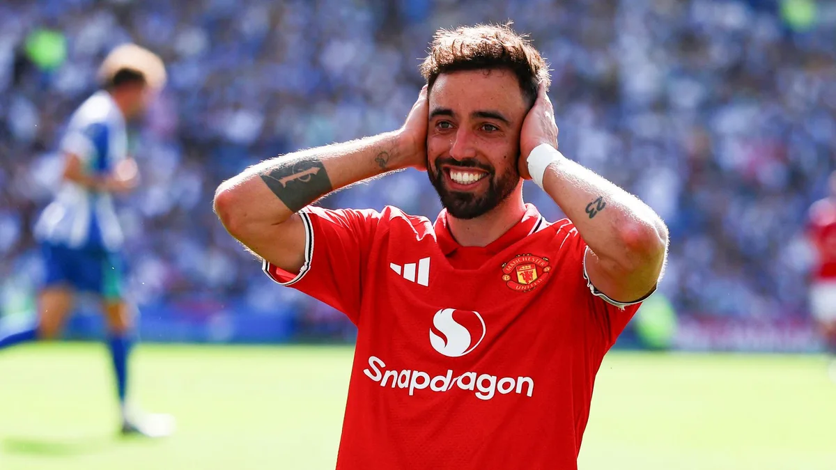 Man Utd captain Fernandes not for sale despite Galatasaray interest