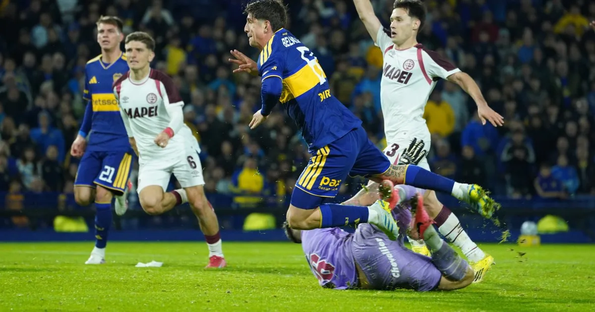 Boca le ganó 1-0 a Lanús en la última jugada del partido y se metió en puestos de clasificación