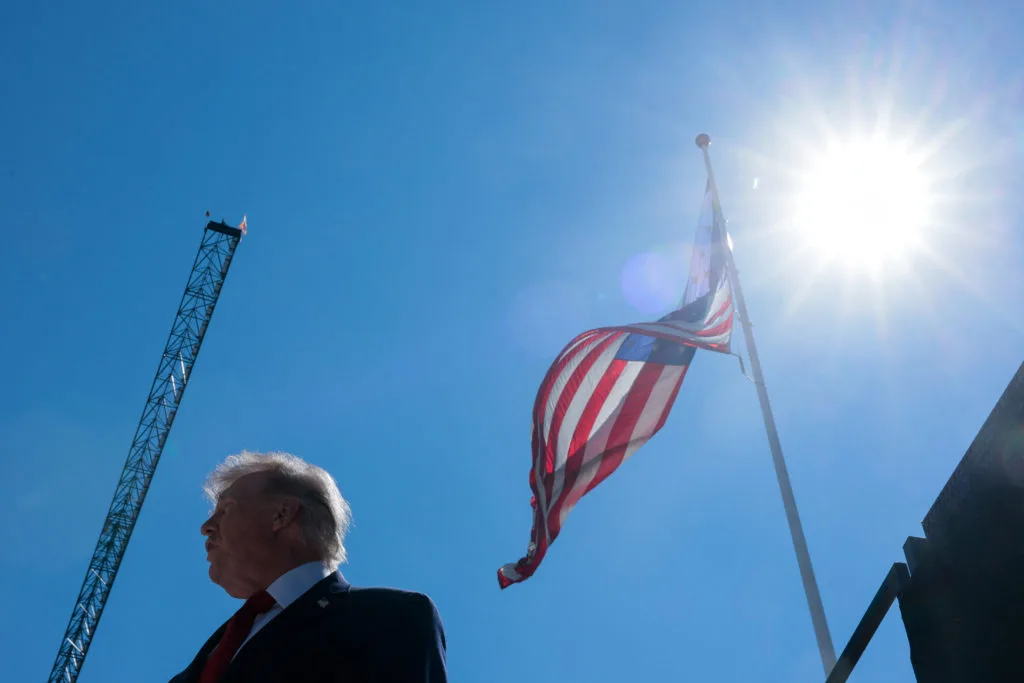 Trump keeps embracing data centers, an unpopular topic in midterm races