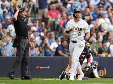 Jake Bauers homers and Logan Henderson delivers in Brewers' 4-1 victory over Braves