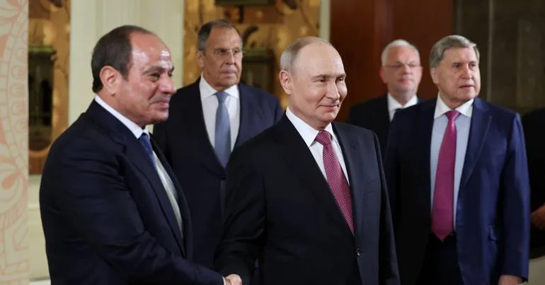 Putin. Envio de tropas para Ucrânia equivale a "guerra"