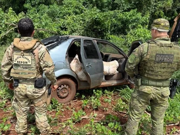 Polícia apreende 350 kg de defensivos agrícolas contrabandeados no Paraná