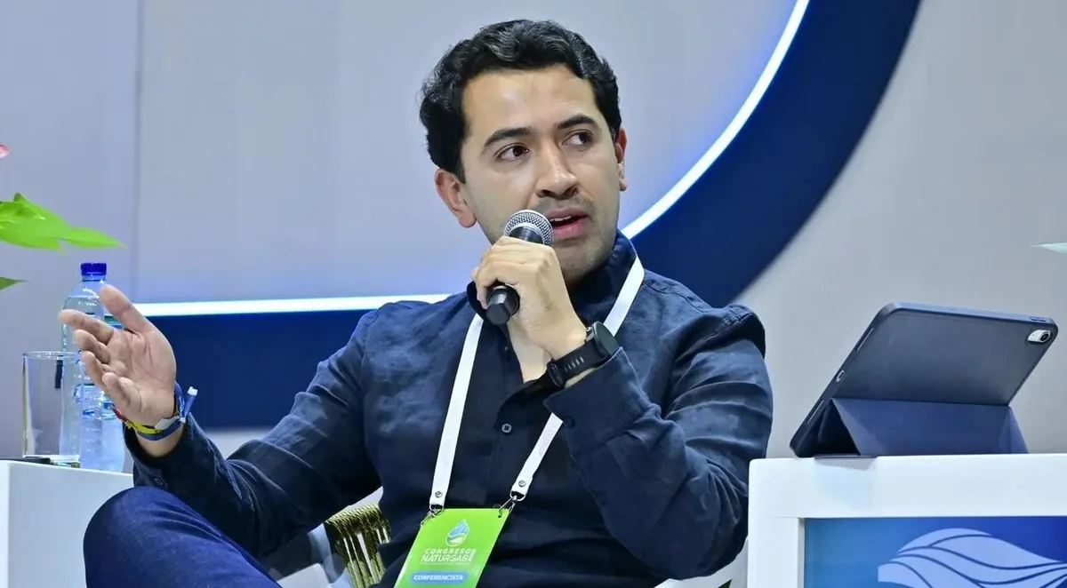 Daniel Briceño denunció a 74 funcionarios y contratistas del Estado que, pese a inhabilidades, firmaron contratos con entidades públicas