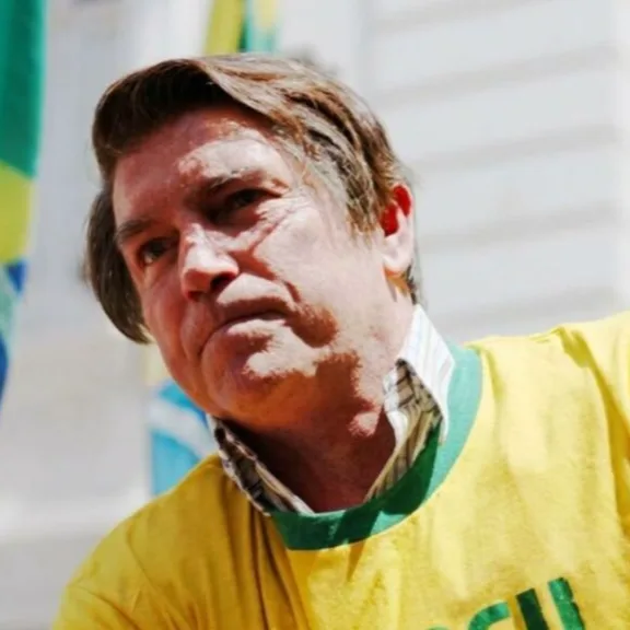 PF amplia investigação sobre filme de Bolsonaro e inclui emenda de Pollon
